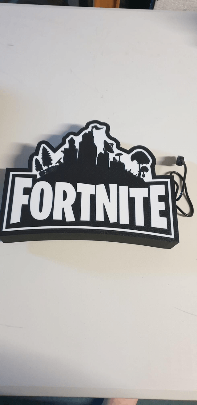 Lampe Fortnite led couleur